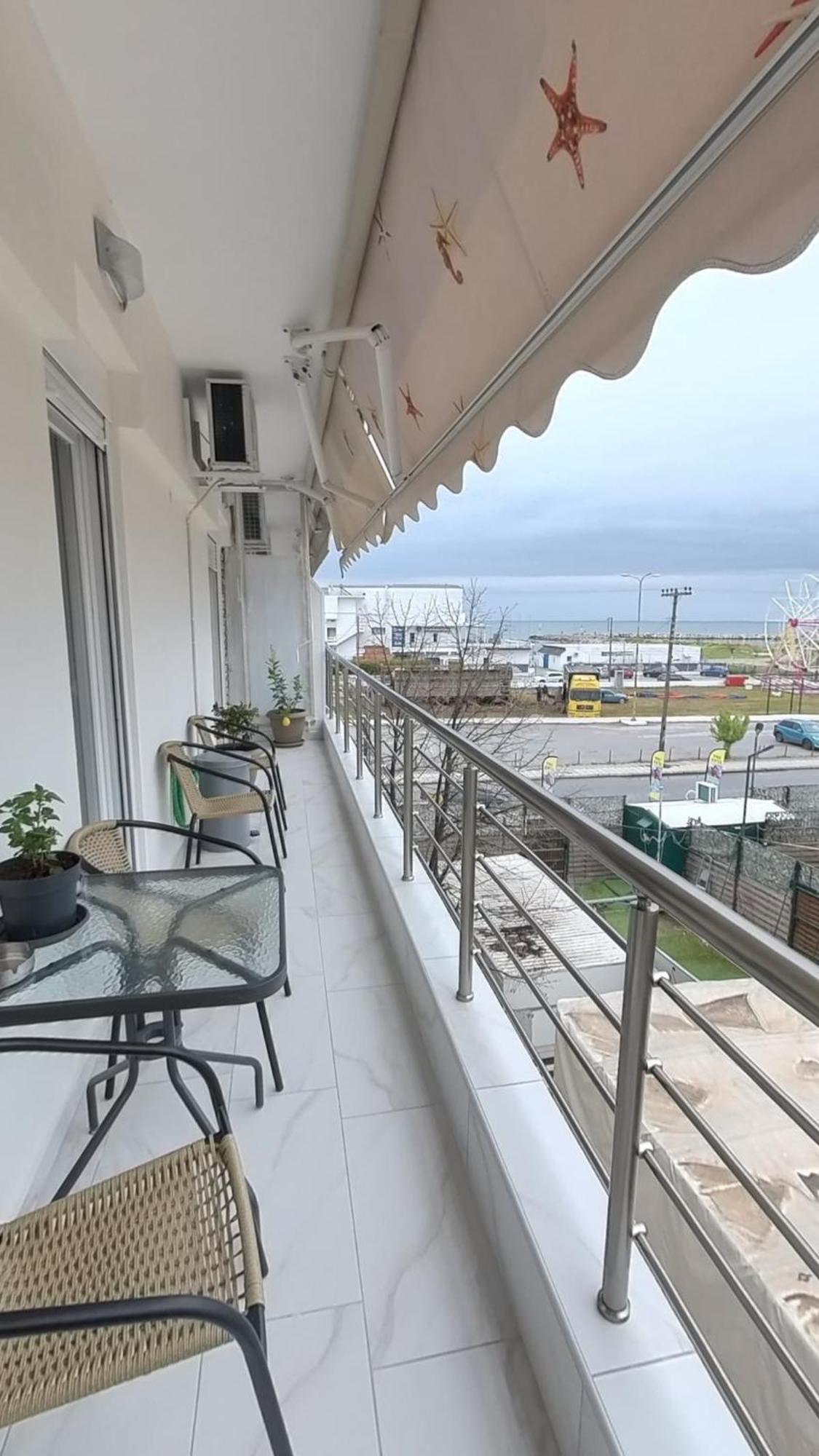 Cozy Sea View Apartment In Paralia 外观 照片